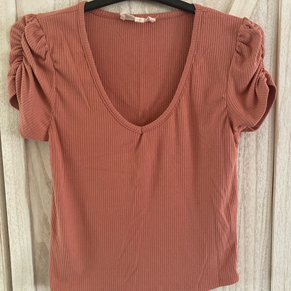 Pink Rose Puff Sleeve Ribbed Blouse
